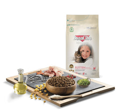 "BonaCibo Kitten Food – specially formulated with high-quality protein, essential vitamins, and minerals to support healthy growth, strong immunity, and optimal development in kittens."