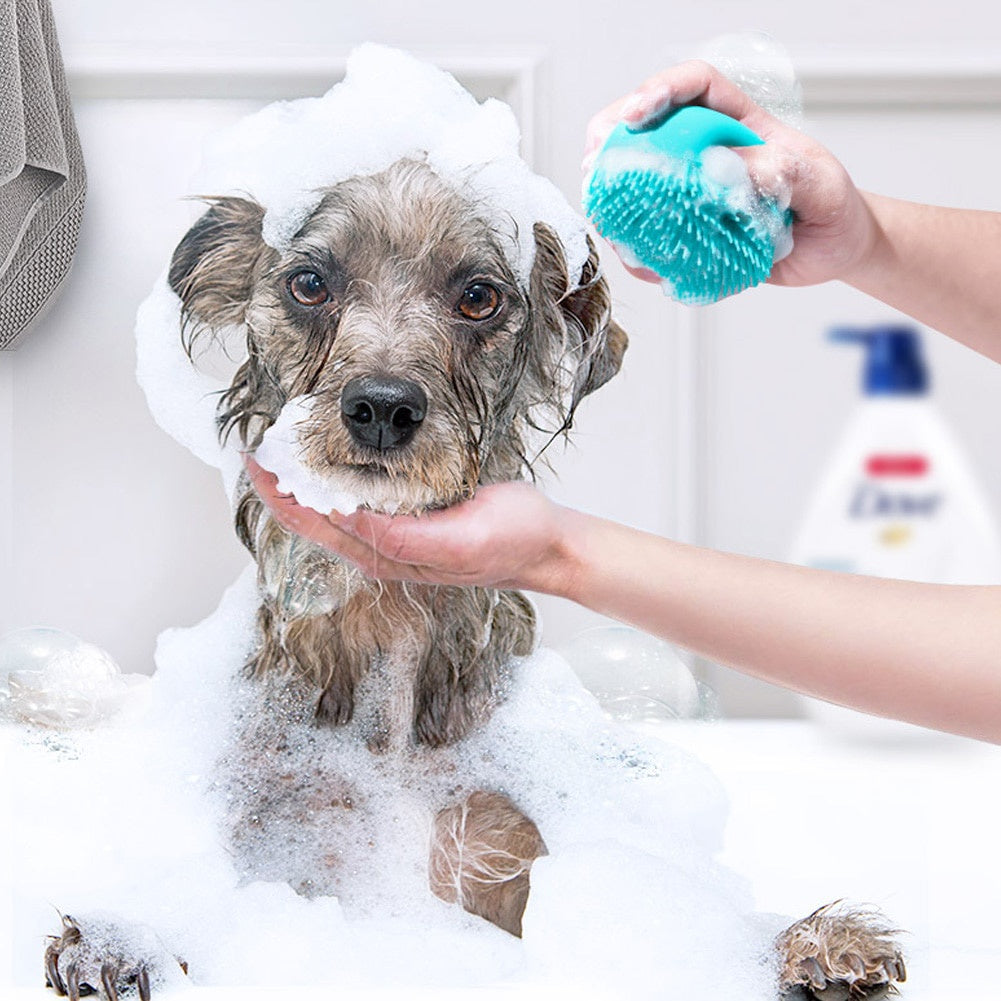 Upgrade your pet's grooming routine with the Luxury Pet Spa Brush. This silicone massage brush with a built-in shampoo dispenser ensures a relaxing and effective clean. Shop online now!